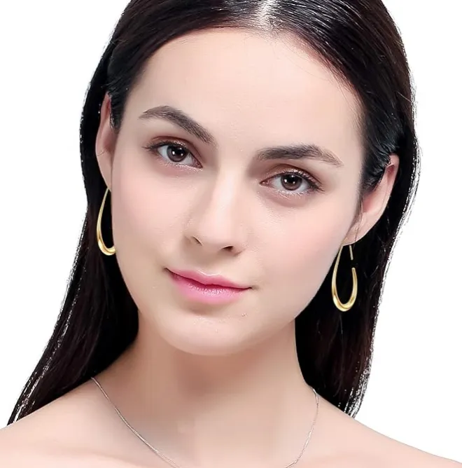 أقراط دائرية كبيرة-large hoop earrings
