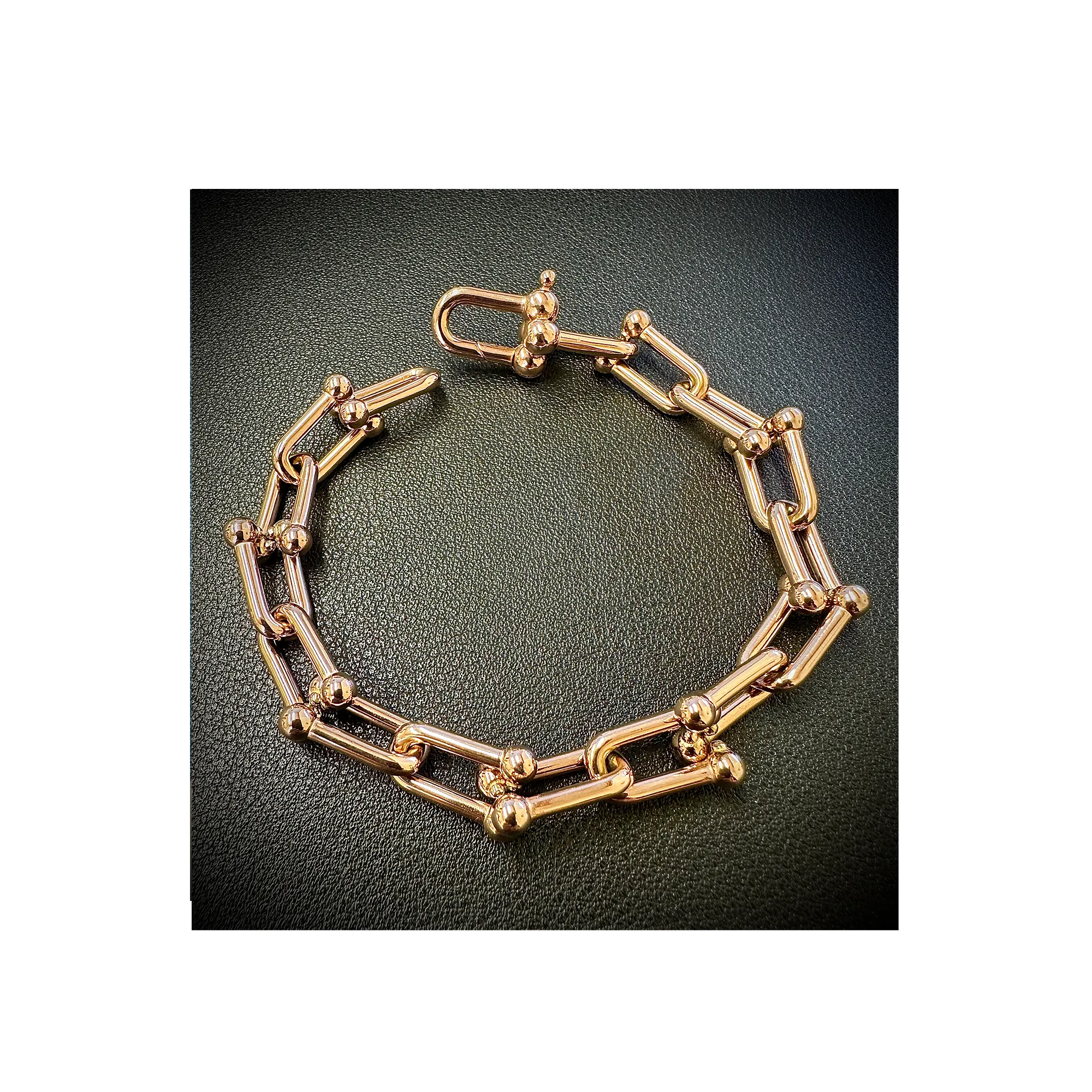 BG525RG B.Tiff Horseshoe Link Rose Gold Chain Bracelet
