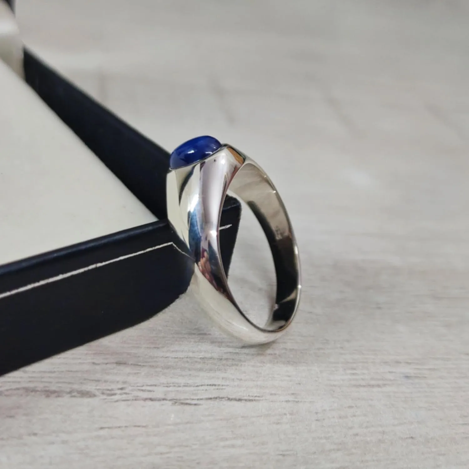 Blue Star Sapphire Men's 925 Sterling Silver Designer Rings - Classic Style with 8x6MM Oval 6 Rays Star Gemstone Accents - Birthstone Rings