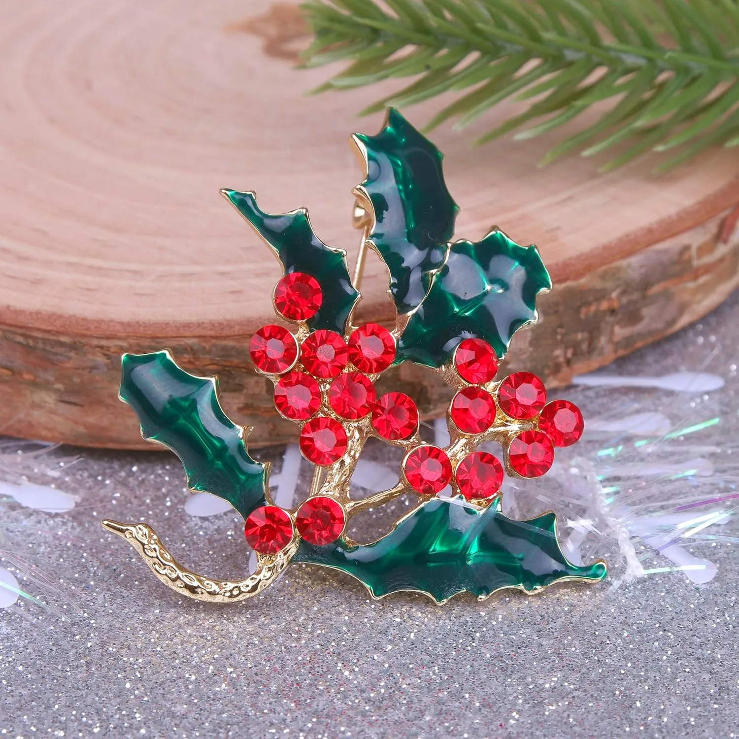 Christmas Brooch Pin for Women Girls Crystal Rhinestone Brooches and Pins Colorful Enamel Cute Deer Cat Bird Snowflake Bells Brooch Pins Fashion Christmas Jewelry Holiday Gifts