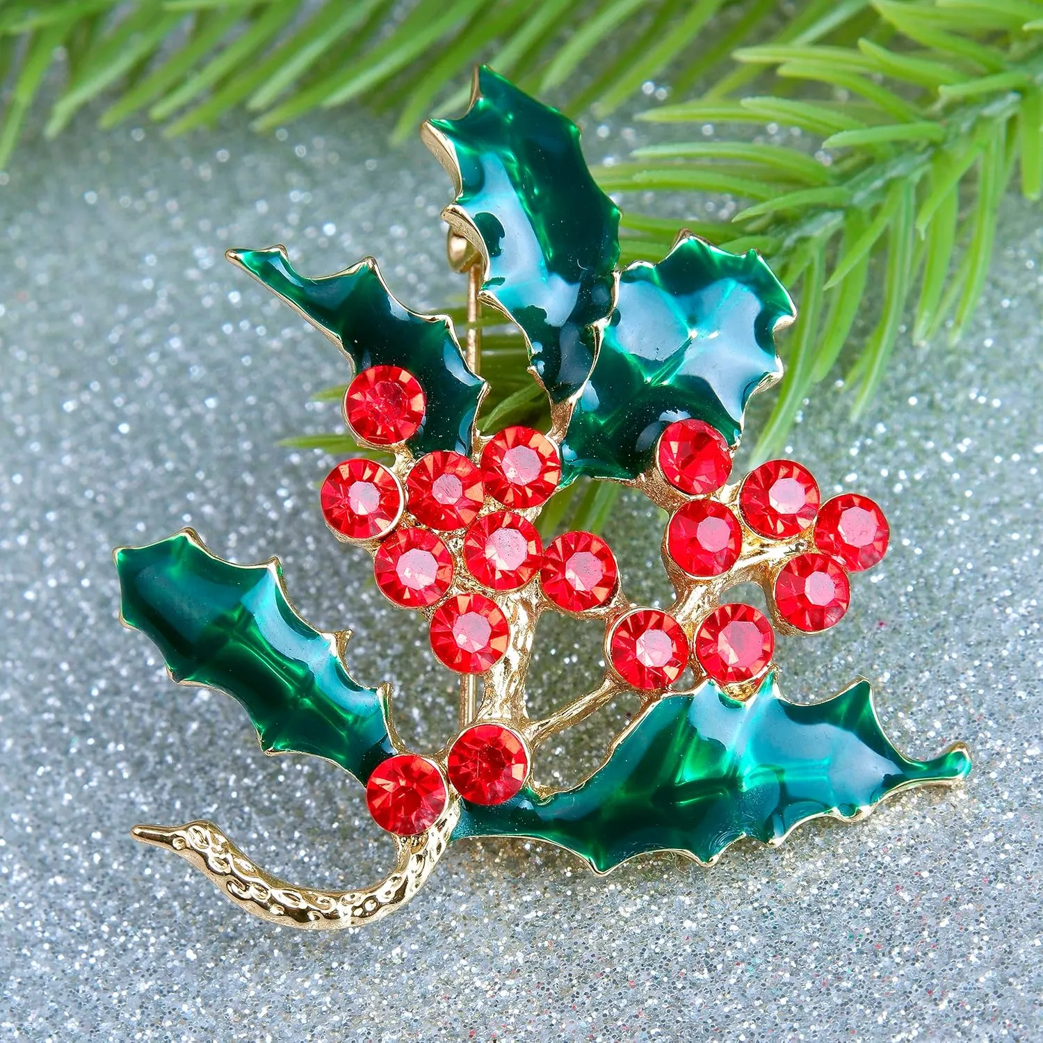 Christmas Brooch Pin for Women Girls Crystal Rhinestone Brooches and Pins Colorful Enamel Cute Deer Cat Bird Snowflake Bells Brooch Pins Fashion Christmas Jewelry Holiday Gifts