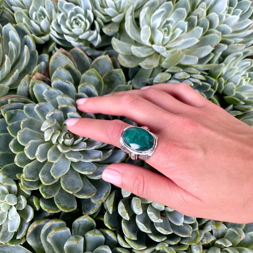 Emerald Quartz Oval Ring - Kumari