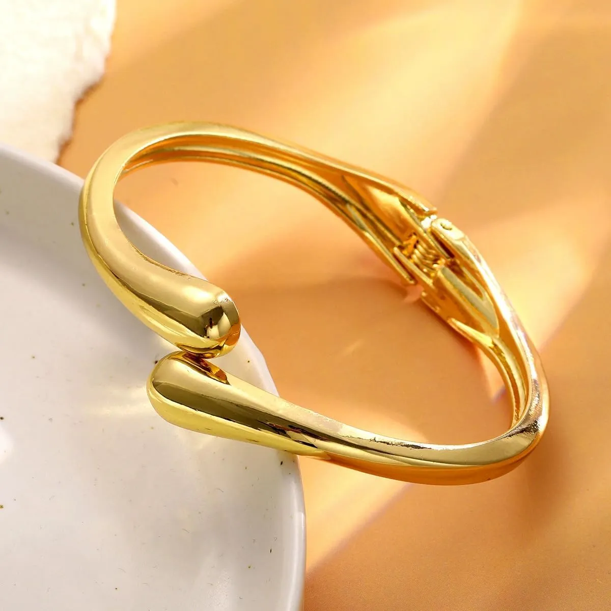 Gold Bangle Bracelets For Women, Polished Chunky Twisted Hinged Waterdrop Spiraled Oval Open Thick Cuff Statement Jewelry Gift