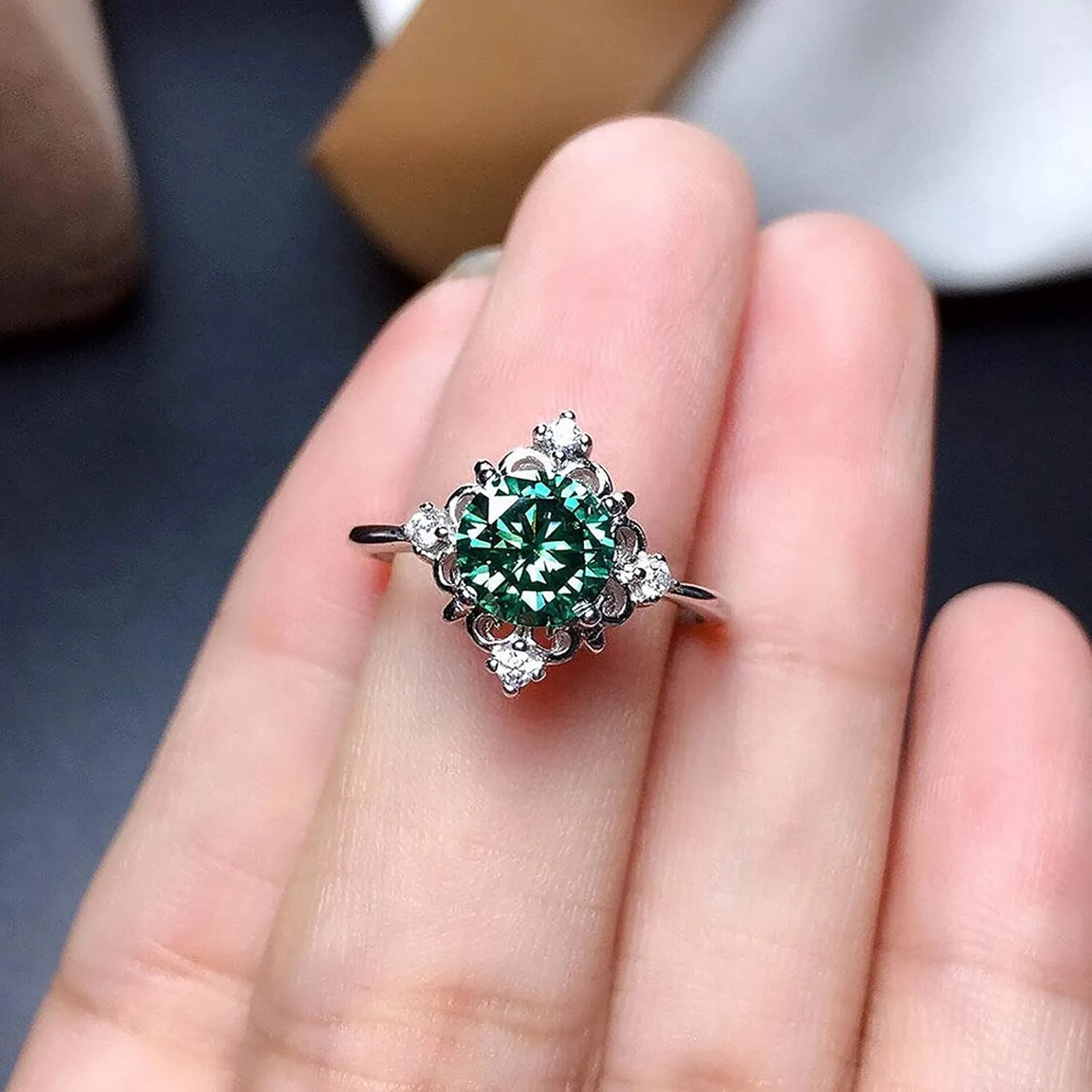 Green Inlaid Zircon Ring for Woman Wedding Band Simulated Diamond Engagement Ring Vintage Bohemian Eternal Ring (Green, 6)
