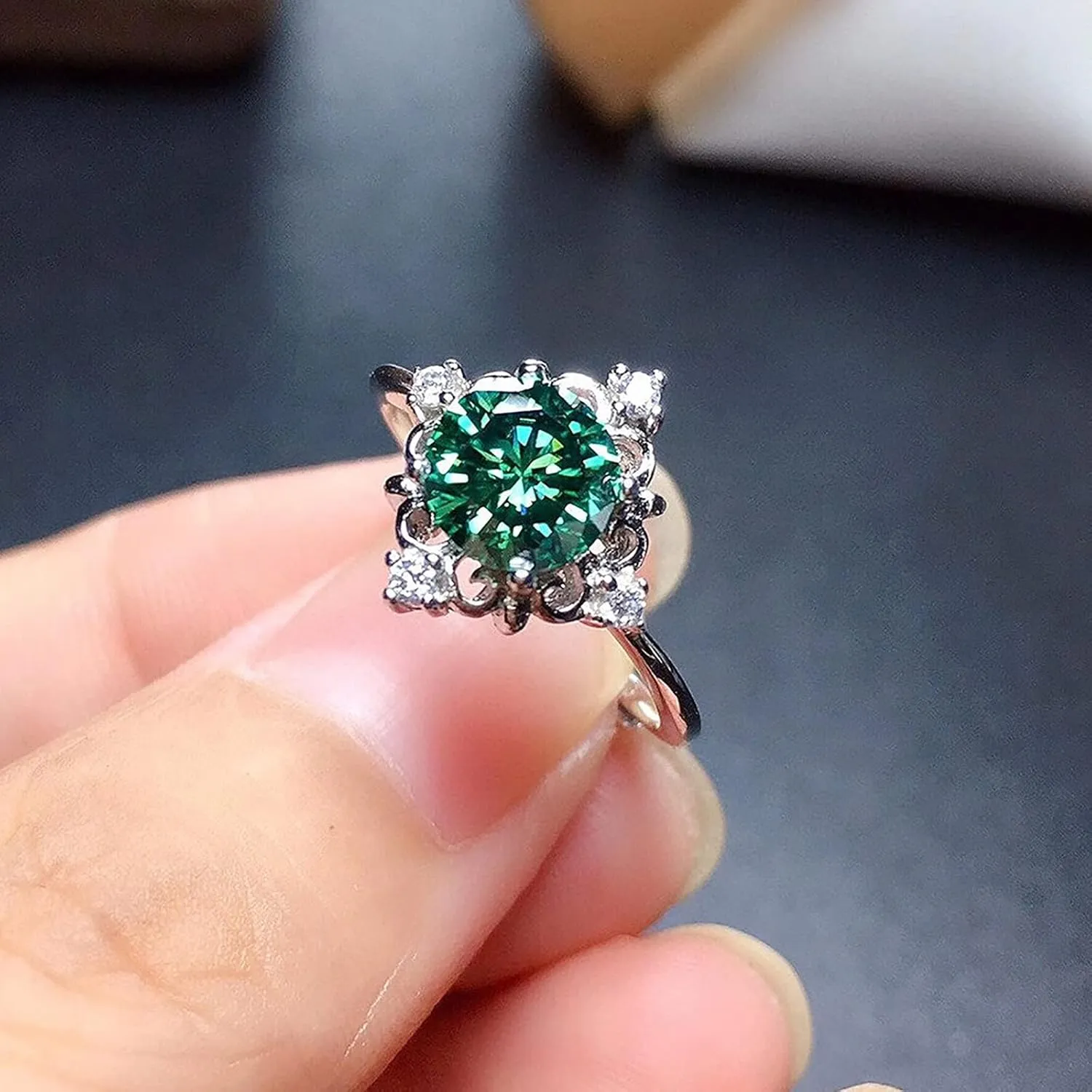 Green Inlaid Zircon Ring for Woman Wedding Band Simulated Diamond Engagement Ring Vintage Bohemian Eternal Ring (Green, 6)