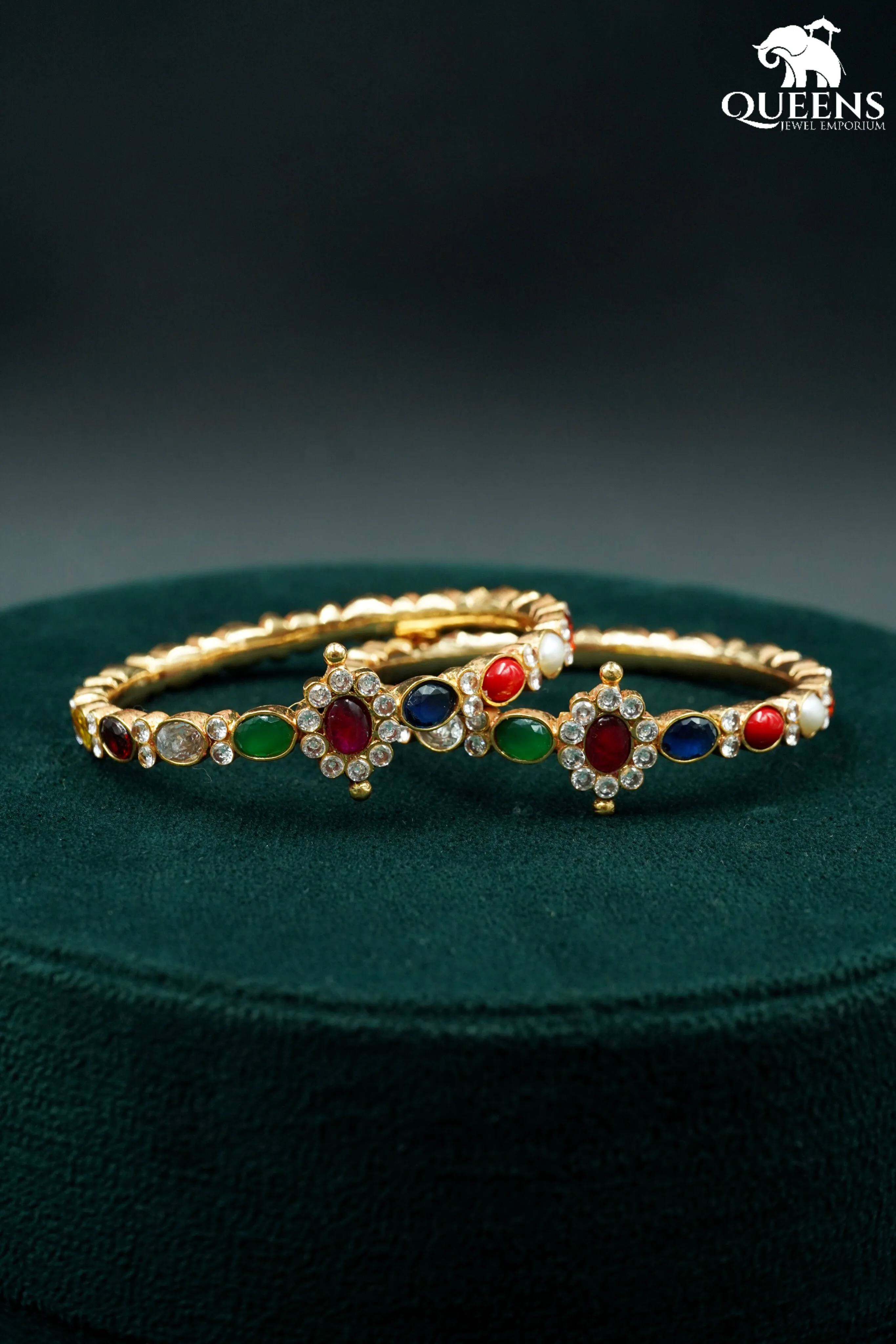 HIRANYA KAPPU BANGLES