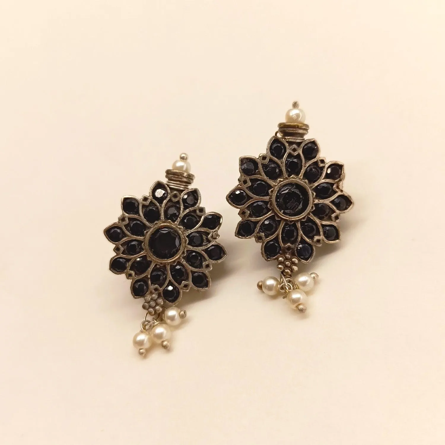 Kahani Long Oxidised Black Pendant Set