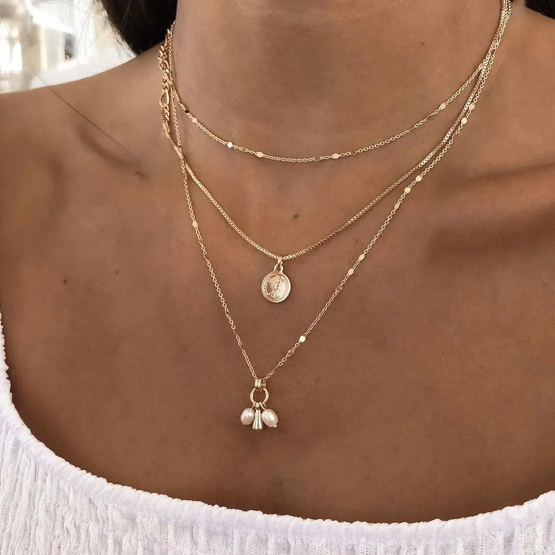 Layered Necklaces for Women,Chunky Gold Choker Necklace Stack Simple 14K Gold PlatedNecklace Set Gold Herringbone Cuban Rope Chain Necklace for Women Trendy Waterproof Gold Jewelry for Women