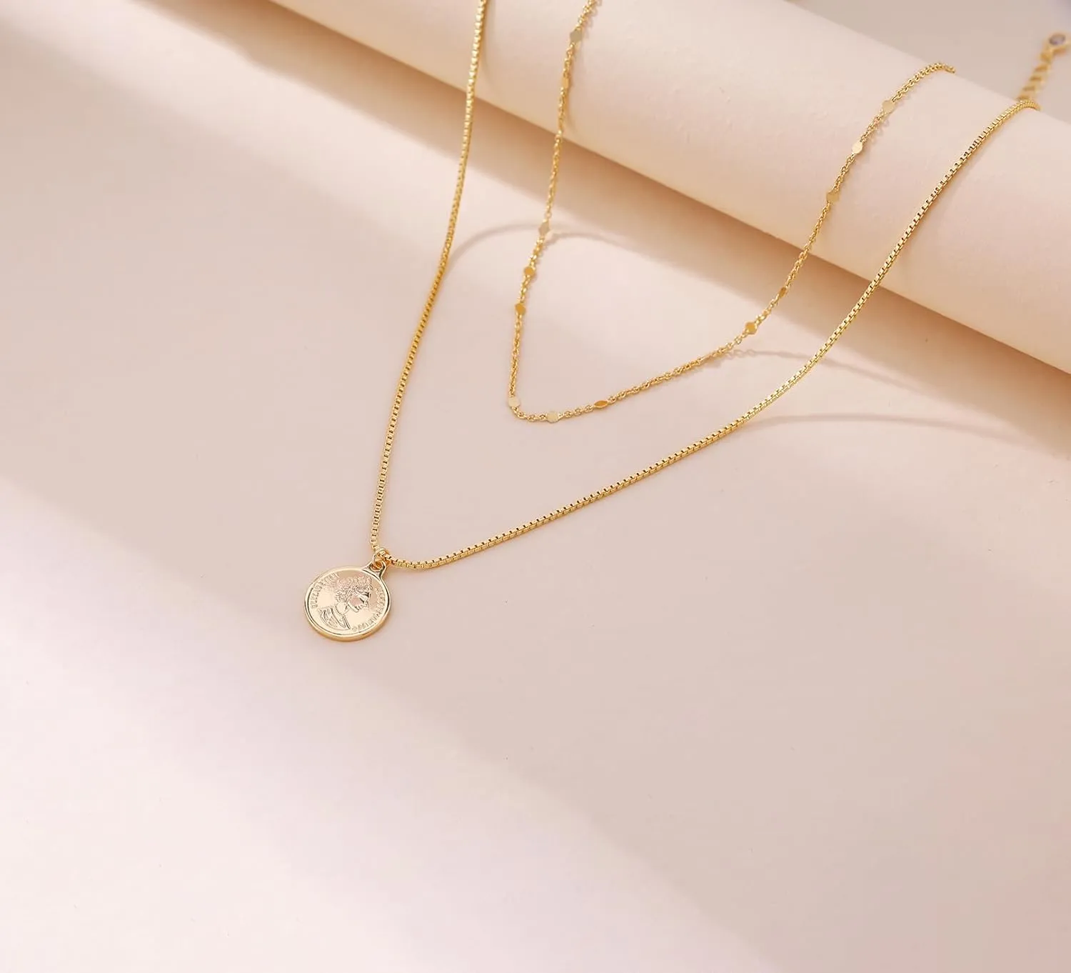 Layered Necklaces for Women,Chunky Gold Choker Necklace Stack Simple 14K Gold PlatedNecklace Set Gold Herringbone Cuban Rope Chain Necklace for Women Trendy Waterproof Gold Jewelry for Women