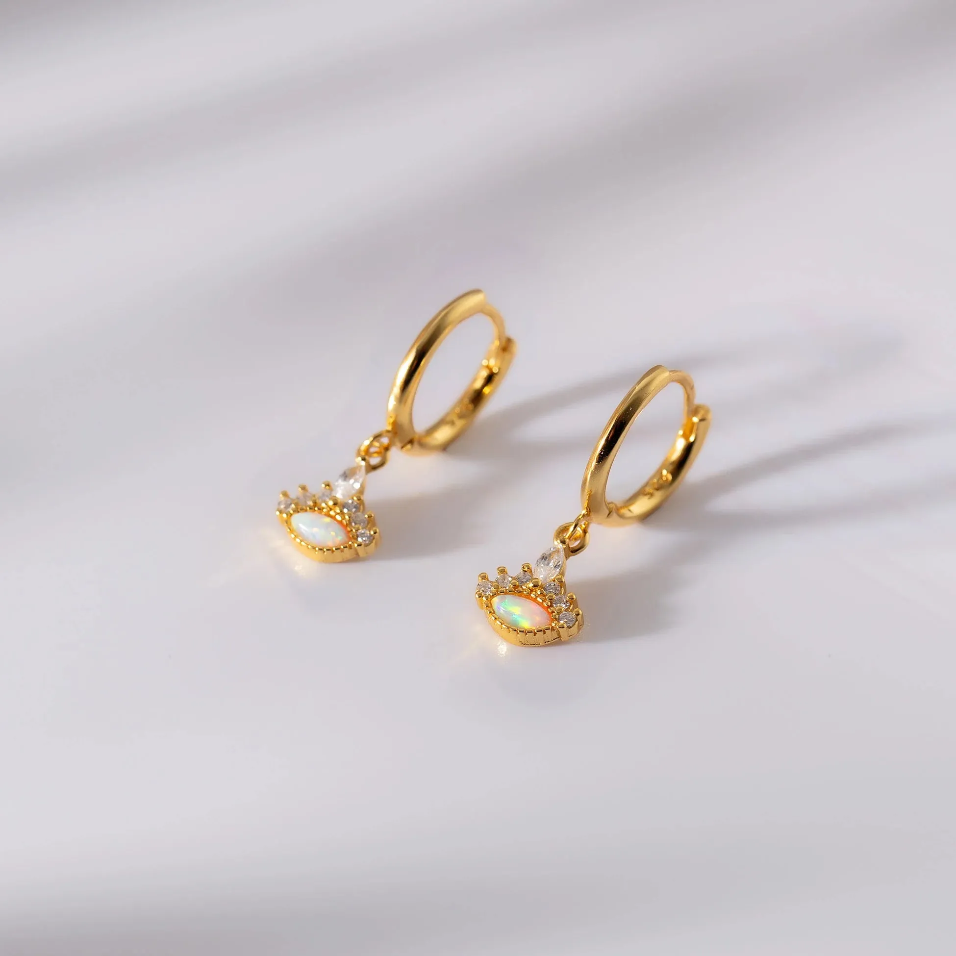 Mini Eye Hoop Earrings  Gold-Plated Silver Minimalist Style Earrings