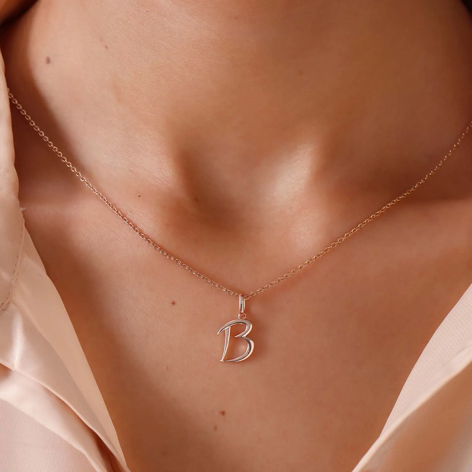 Molto Initial Charm Pendants   Molto Wave Ring