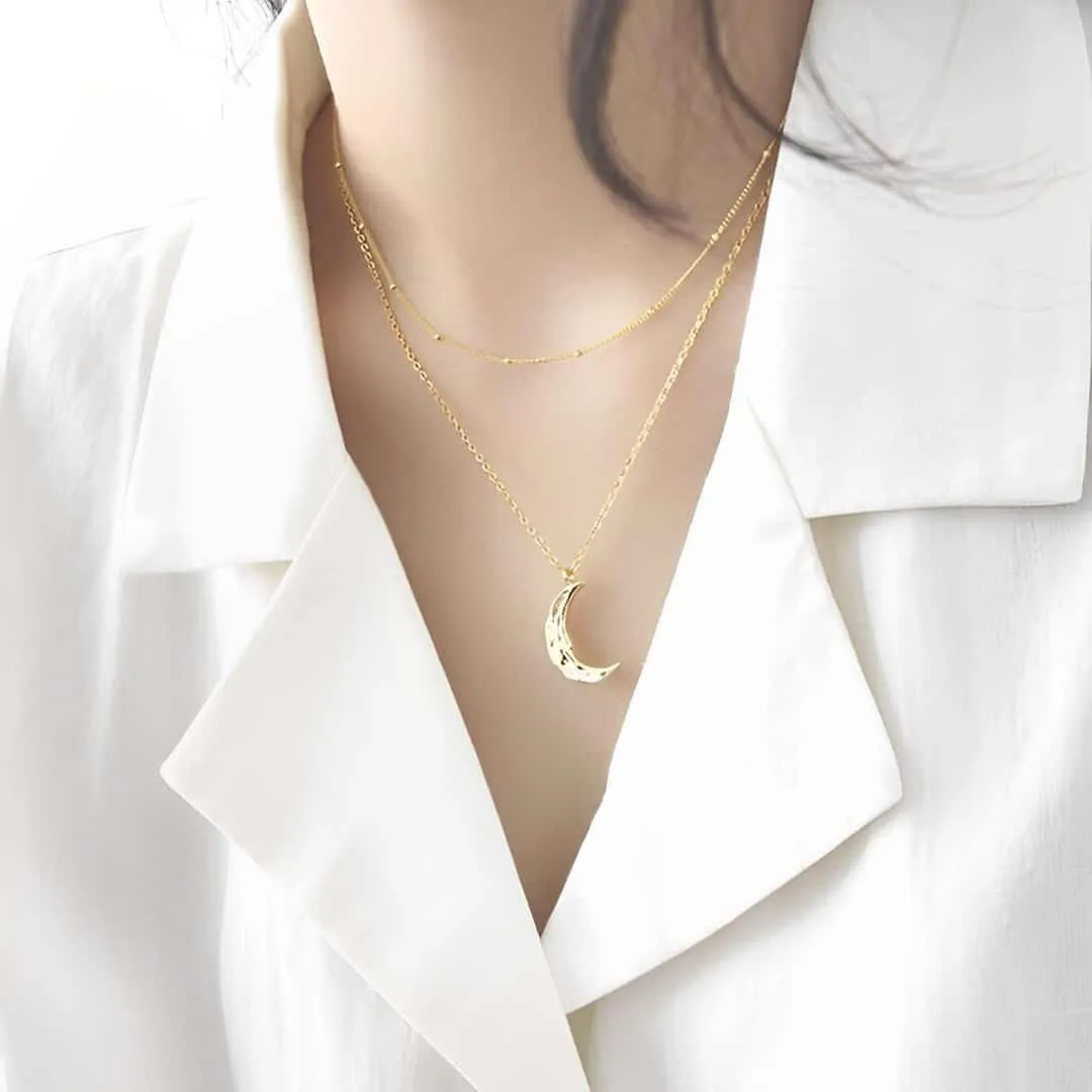 Moon Pendant In silver