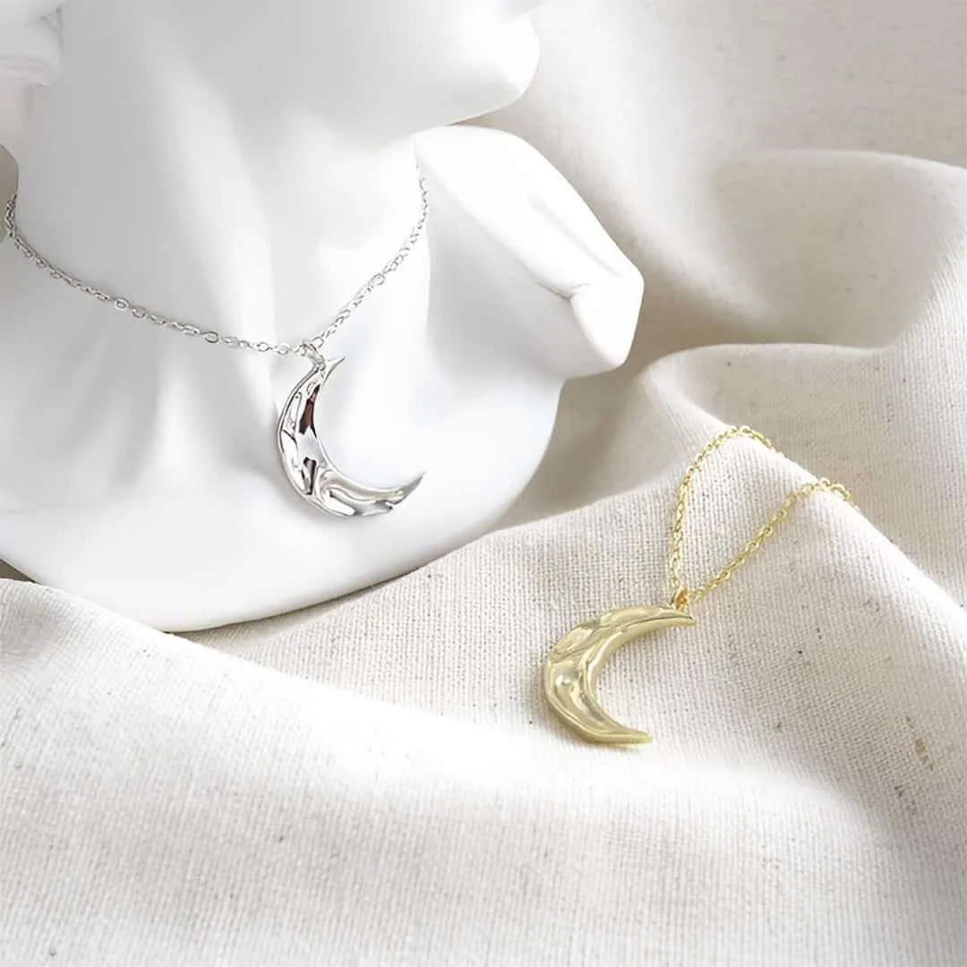 Moon Pendant In silver
