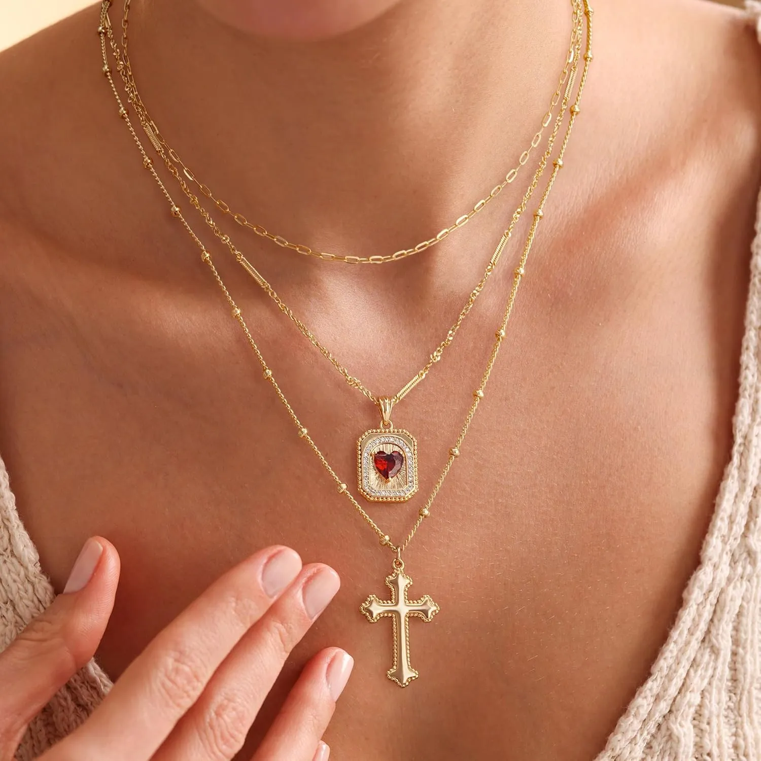 MTMY Layered Heart Necklaces for Women Stackable 14K Gold Plated Chain Necklace Layering CZ Heart Pendant Choker Necklaces Trendy Jewelry Set Gifts