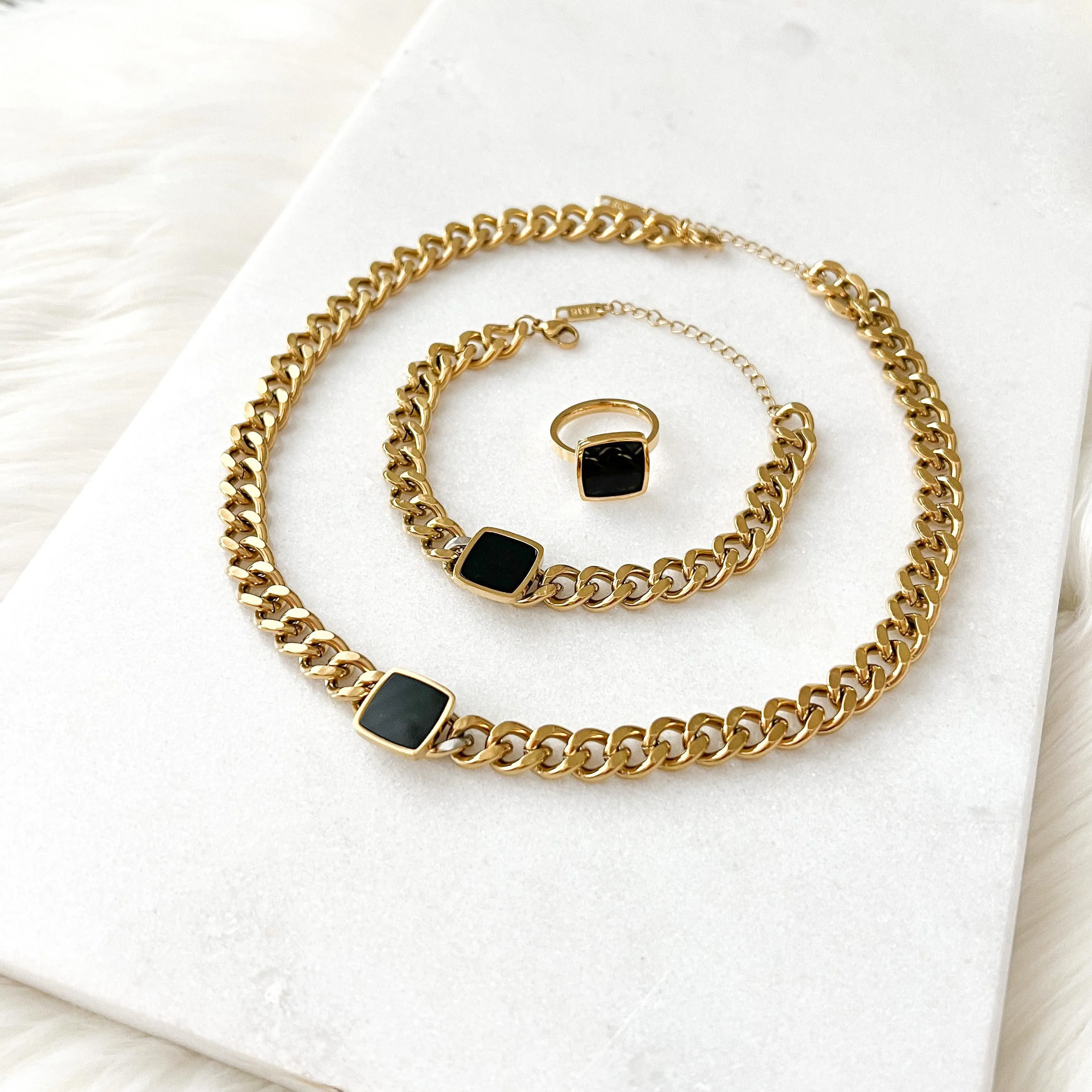 Nadia Ring - LAST CHANCE!