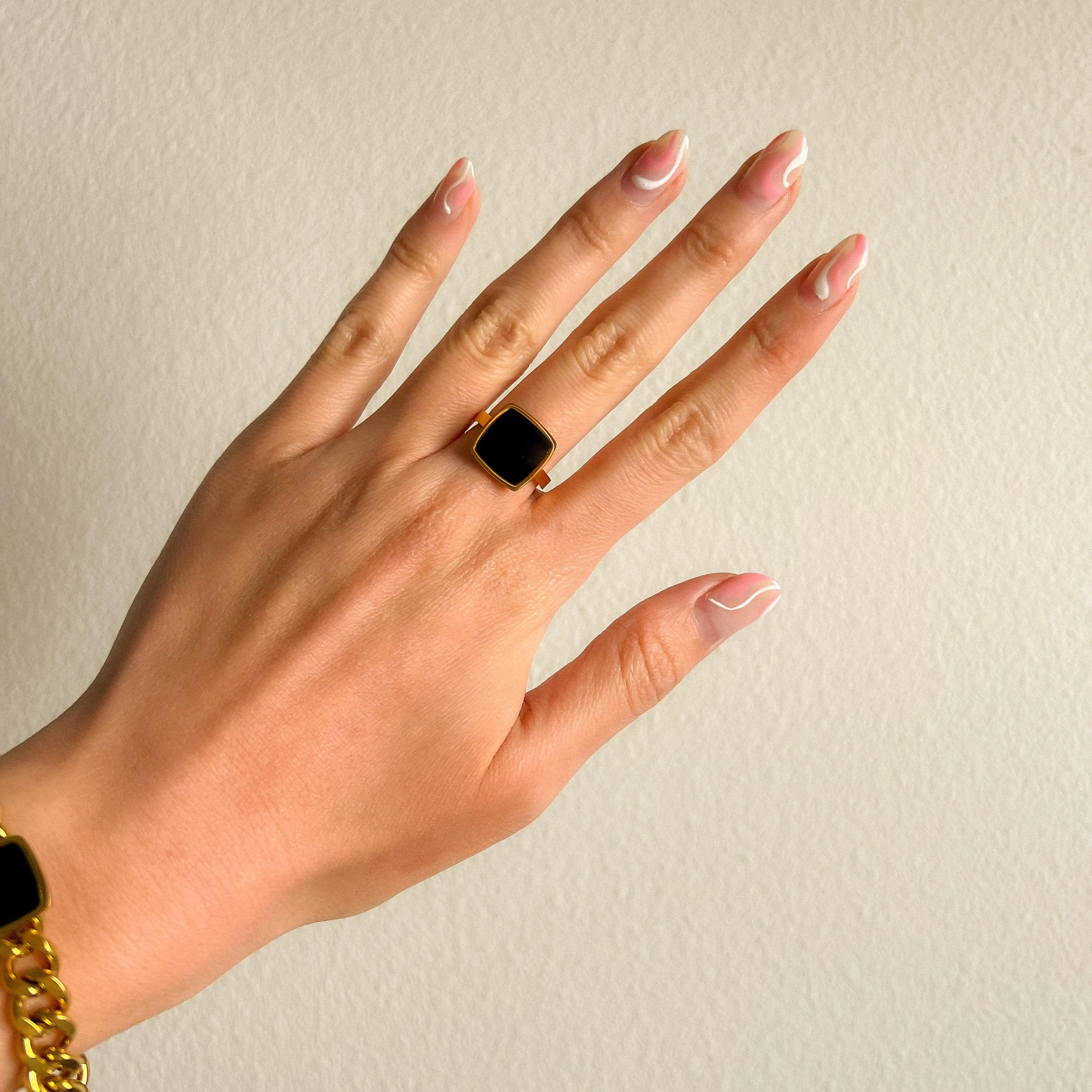 Nadia Ring - LAST CHANCE!