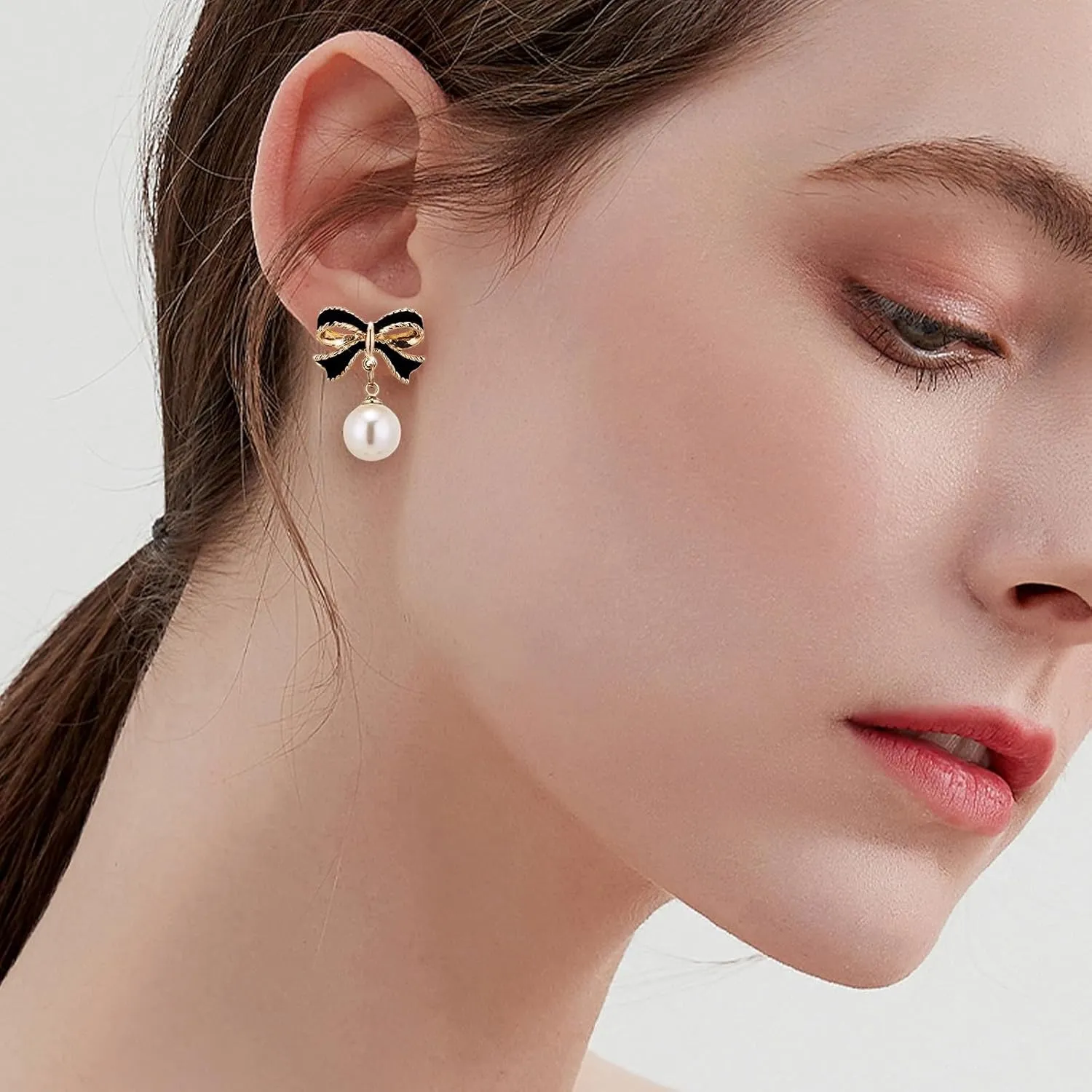 Pearl Earrings for Women Gold Hoop Earrings for Women Trendy 14K Gold Plated Pearl Huggie Earring,Bow Pearl Earrings,Dainty Bow Earrings Rhinestone Bow Stud Earrings