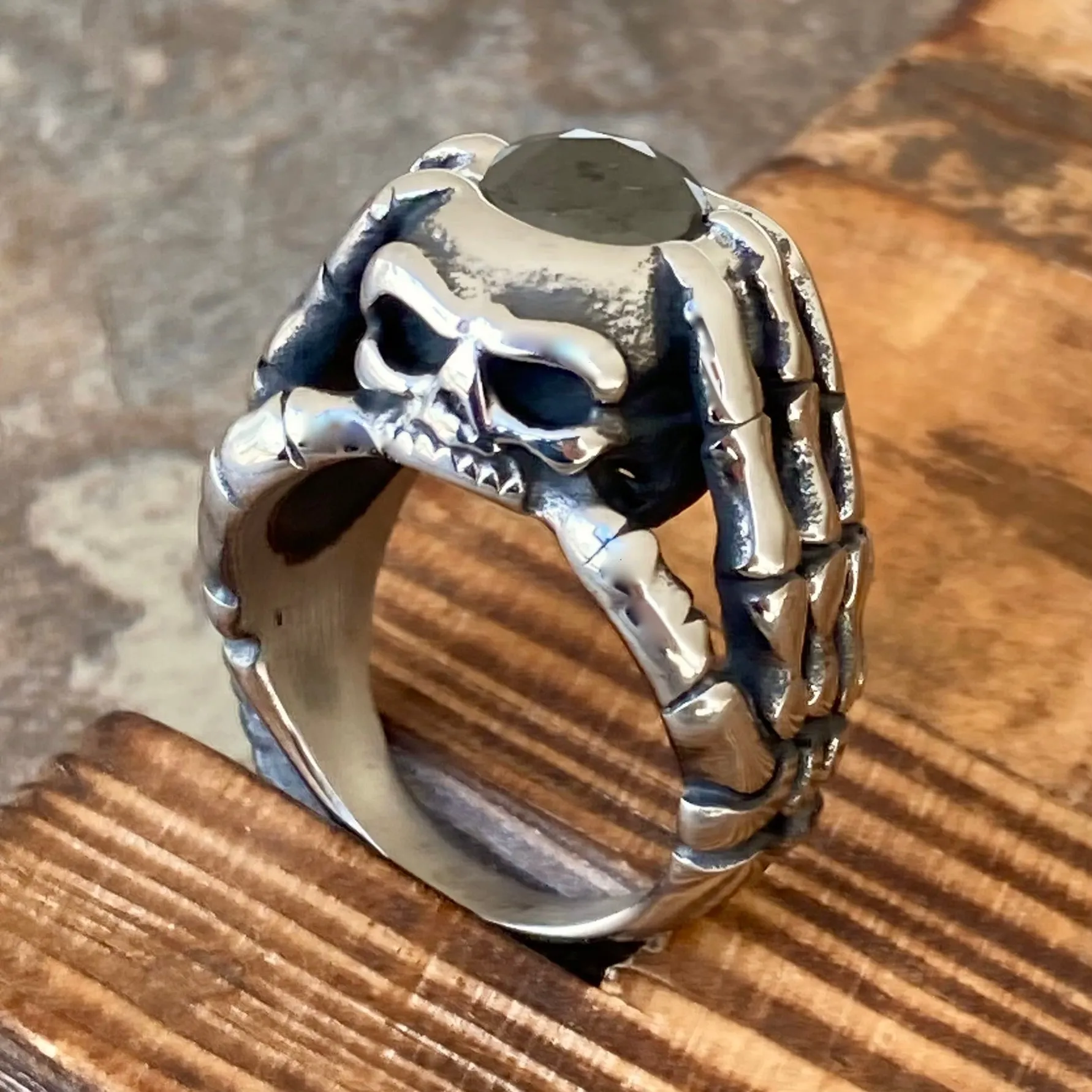 "Black Stone" - Skeleton Hands W/Blackstone - R212
