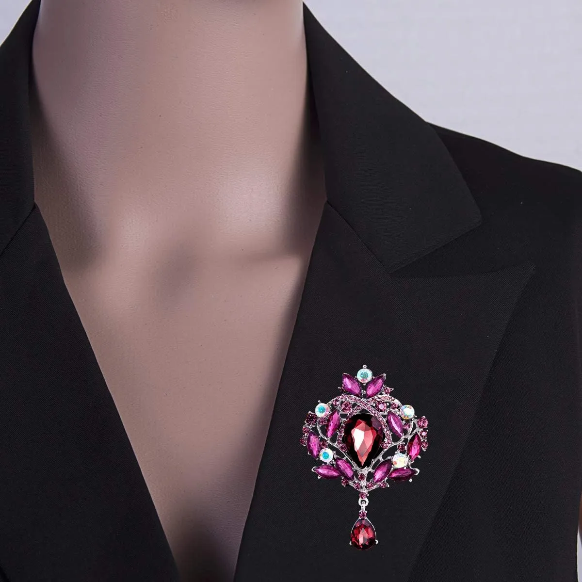 seven wolves Brooches Rhinestone Crystal Crown Brooches Pins for Women Dresses