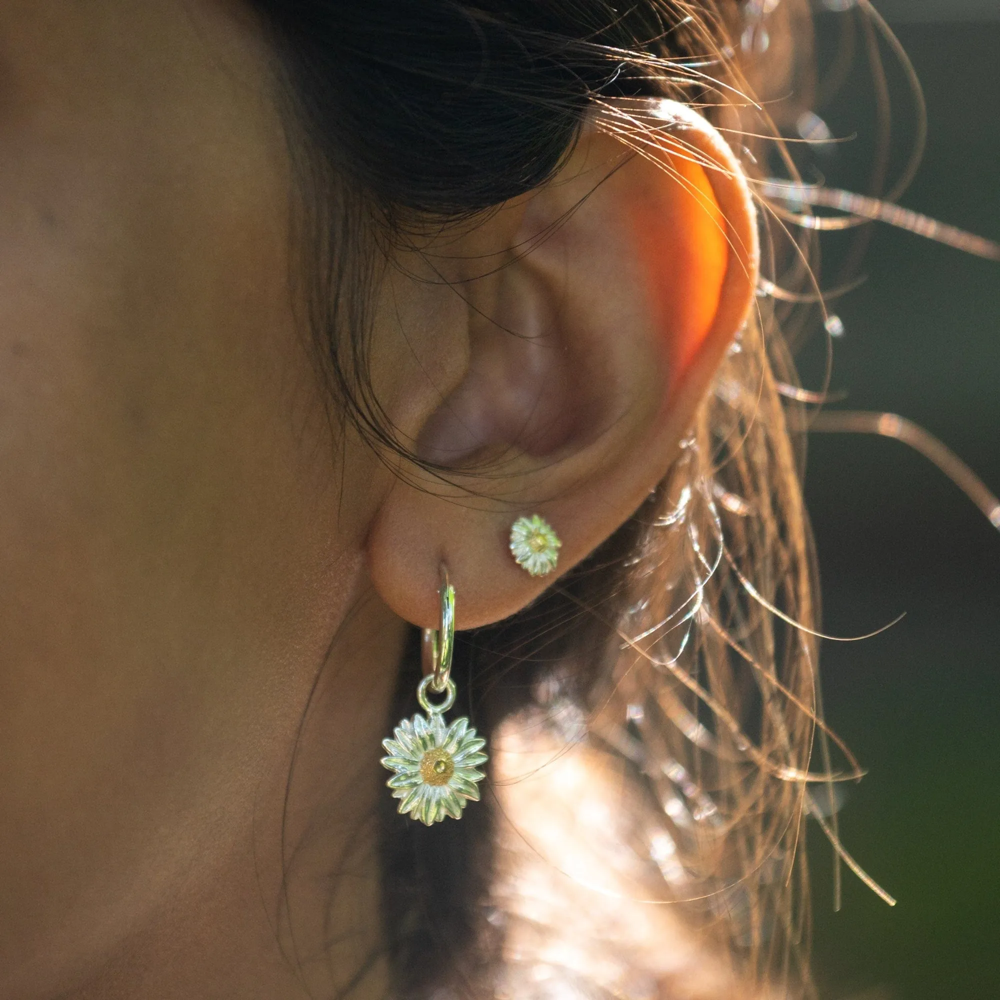 Silver Daisy Stud Earrings