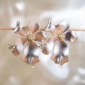 Silver Flower Elongated Earrings