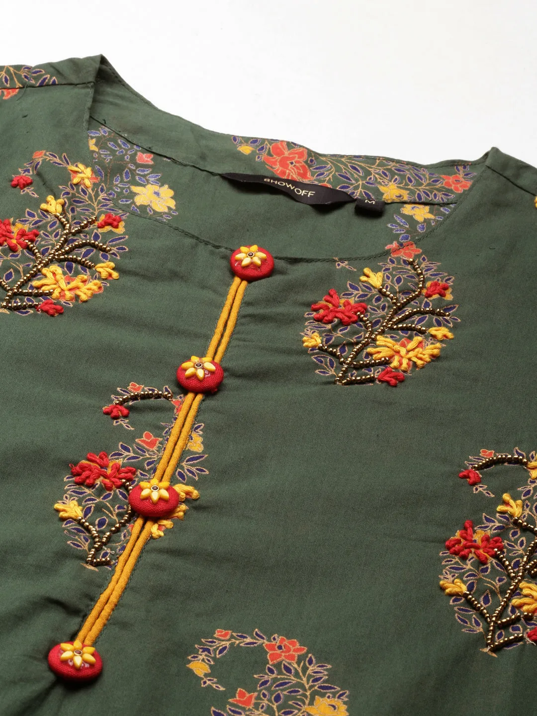 Women Green Floral Printed Regular Thread Work Kurta Set With Dupatta